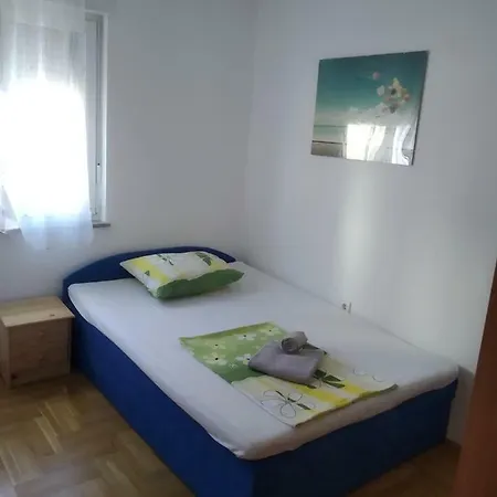 Apartman Mm Lägenhet Pula